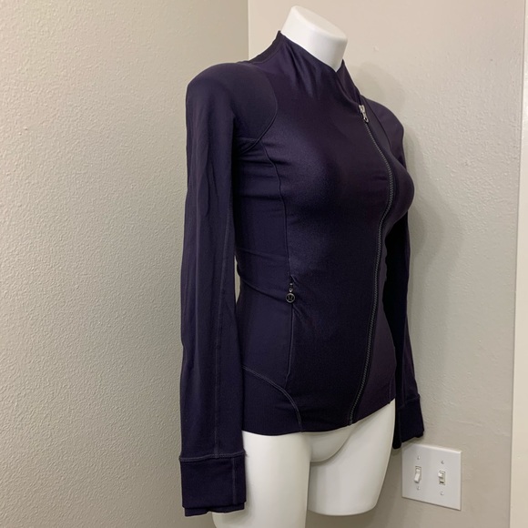Lululemon Jacket - Picture 2 of 5